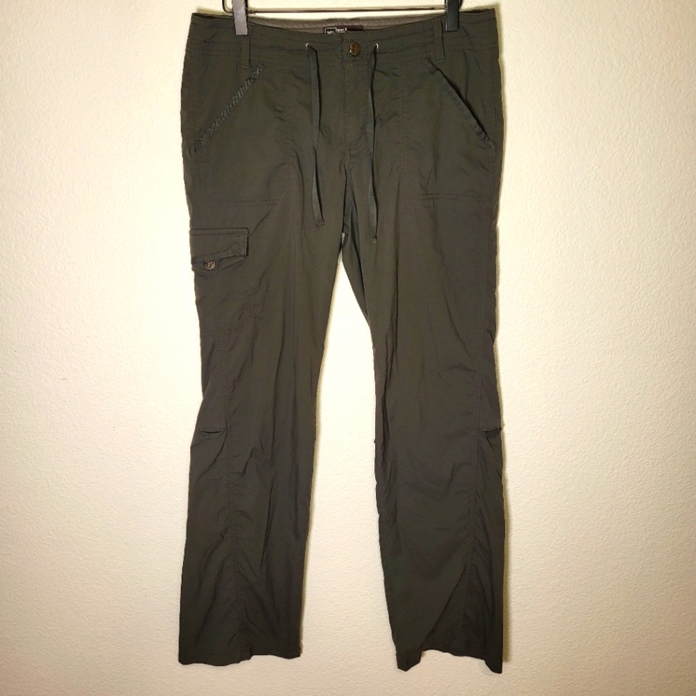 REI Roll Up Cargo Hiking Pants size 8 in Slate Grey